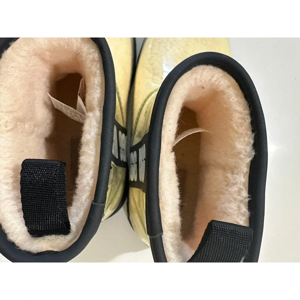 UGG classic clear